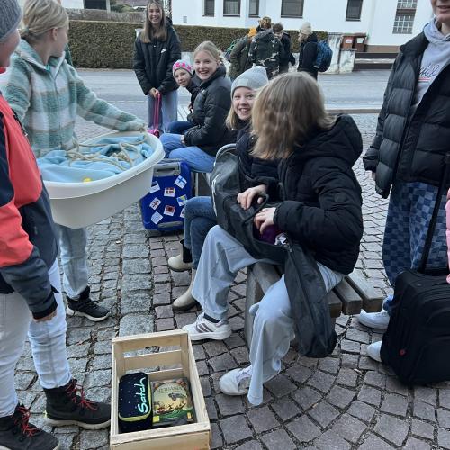 Was nicht alles als Schultaschenersatz funktionieren kann.