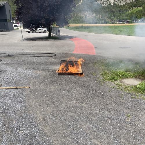 FF