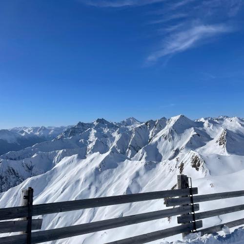 Ski