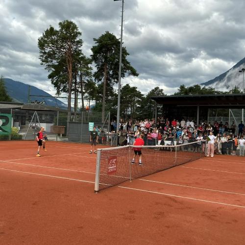 Fußballtennis
