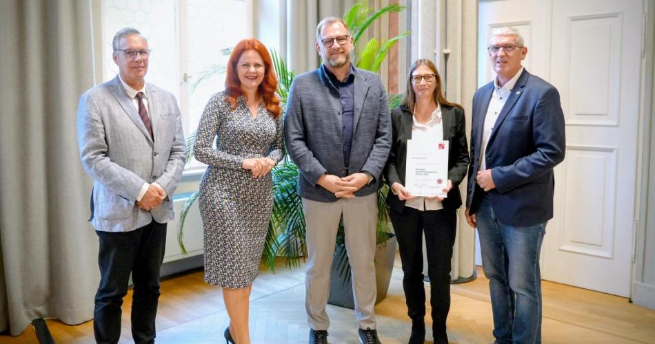 Übergabe BO Gütesiegel